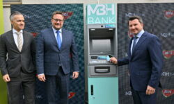 Az MBH Bank és a MOL stratégiai együttműködésre lépett az ATM-hálózat bővítése érdekében