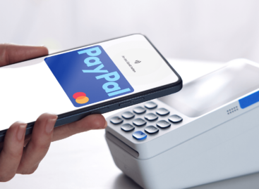 Már a német boltokban is lehet PayPal-lel fizetni