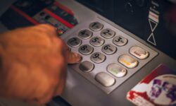 A Gránit Bank a szektorátlagot meghaladóan a növekedett 2024-ben