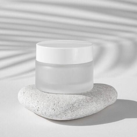 Kneipp Launches Pilot for Reusable Cosmetic Packaging in Munich