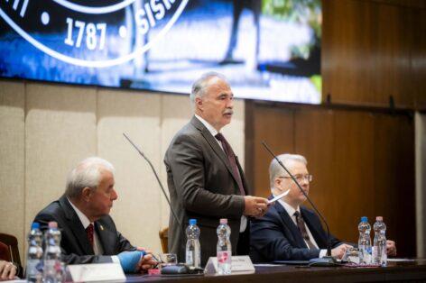 Az unió hamarosan feloldhatja a ragadós száj- és körömfájás miatt elrendelt korlátozást Magyarországgal szemben