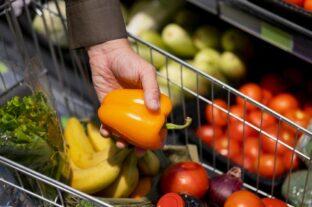 Tisza Party Promises VAT Cuts – cut will consumers see lower prices?