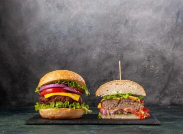 Less meat, same taste: Lidl mixes minced beef with plant-based proteins