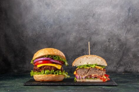 Less meat, same taste: Lidl mixes minced beef with plant-based proteins