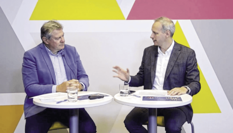 Kivárás van – bizalom kevésbé