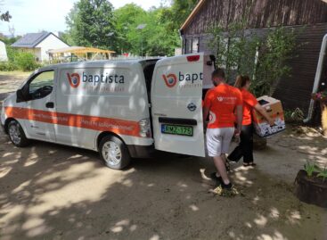 Lidl employees join forces to help those in need with clothes