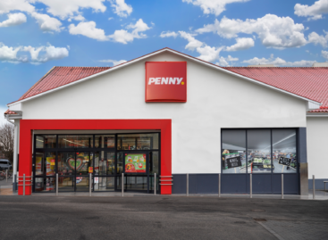 Pentecost opening hours at PENNY