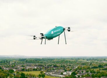 Drónos ételkiszállítást tesztel a Deliveroo Dublinban