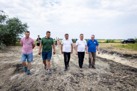 We must learn to manage our own water resources responsibly