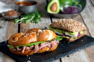 Gourmet kaland útközben is: megújult az OMV VIVA nyári gasztrokínálata