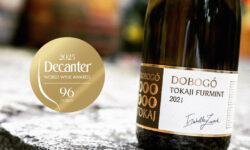 Dobogó Furmint: Arany minősítést kapott Zwack Izabella pincészetének fehérbora a Decanter idei versenyén