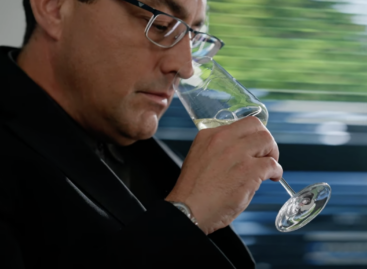 Wine whisperer or scientist? Or what does a Master of Wine know?