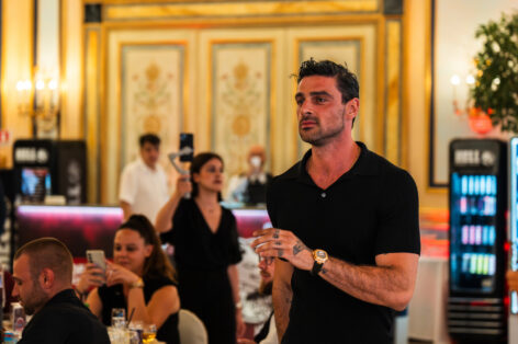 This is how a dream comes true: an evening with Michele Morrone, only for the winners of HELL