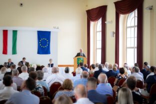 We have already announced a tender worth 1,500 billion forints for the development of agriculture