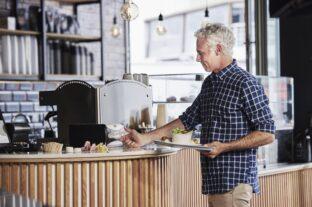 Recent research: guests avoid restaurants with poor restroom conditions