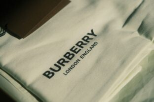 Burberry’s quarterly revenue fell 5.5 percent