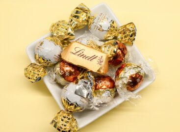 Chocolate is getting more expensive, but people still buy it: bright sales, melting profits at Lindt