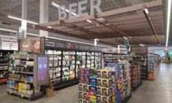 Delhaize limits discounts to cardholders