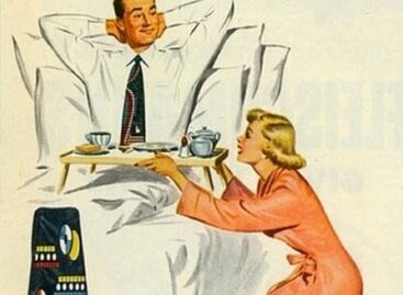 The sexiest print ads in American advertising – Image of the day