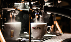 Eladhatja a Coca-Cola a Costa Coffee kávézóláncot