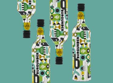 Rossmann launches wine in paper bottle