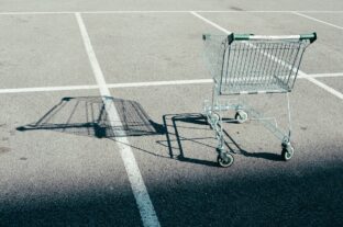 Lengyelországban gyorsult a kiskereskedelmi forgalom növekedése júliusban