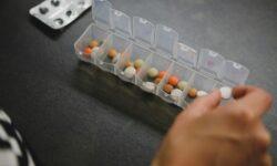 Fellélegezhetnek a gyógyszergyártók: nem jön a 250 százalékos büntetővám az USA-ban