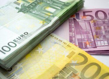 A francia állam 8 millió eurós sürgősségi segélyt utal a déli erdőtűzben károsult gazdáknak