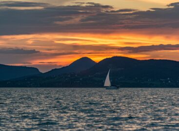Lake Balaton tourism: full houses and growing revenues refute claims of decline