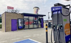 Németország legmodernebb önkiszolgáló boltja a Rewe Ready