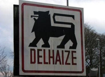 Delhaize to open on all seven Cora sites