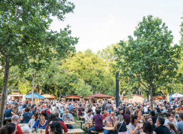 The Downtown Beer Festival has begun