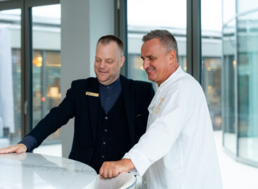 Prestigious recognition in record time: Gault&Millau awarded La Vie gourmet restaurant with two chef’s toques