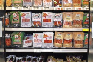 Sausages, salamis, tactics