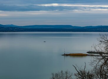 Megújul a fonyódi kikötő
