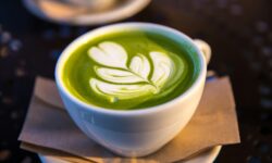 A Matcha-láz árnyoldalai: hajhullást is okozhat a népszerű ital