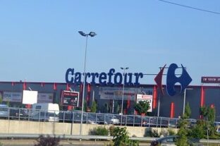Carrefour prepares sale of Romanian branch