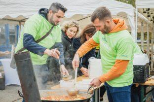 A Bunge önkéntesei „kéz a kézben” tettek az élelmezésbiztonságért a 2025-ös Élelmezési Világnap alkalmából