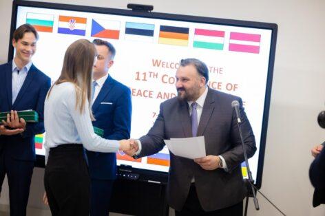 The Hungarian government is committed to supporting young farmers and the development of agriculture