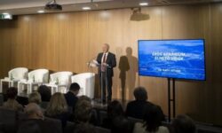 A kormány egészének politikája gazdaközpontú