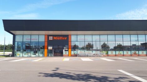 Mesterséges intelligenciával optimalizálja üzleteiben a polcképet és árstratégiáját a Müller