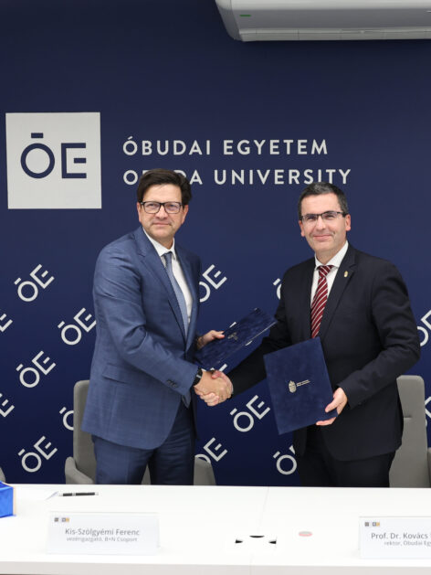 Ösztöndíjprogrammal támogatja a jövő szakembereit a B+N Csoport az Óbudai Egyetemmel együttműködve