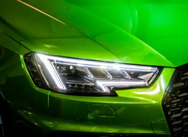 EM: more green cars were on the road by the end of September than in the entire record year of last year