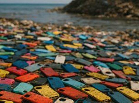 Phone cases are seriously polluting the environment