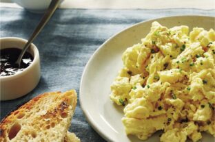 Vegán rántotta 30 000 láb magasságban