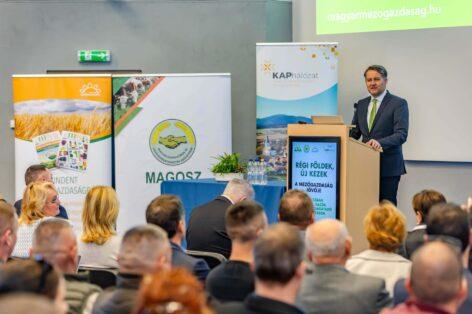 The Ministry of Agriculture supports generational change in agriculture in many ways