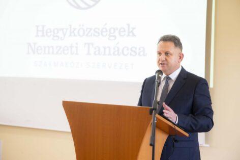 With the support of the government, the administration of the grape and wine sector rests on a stable foundation