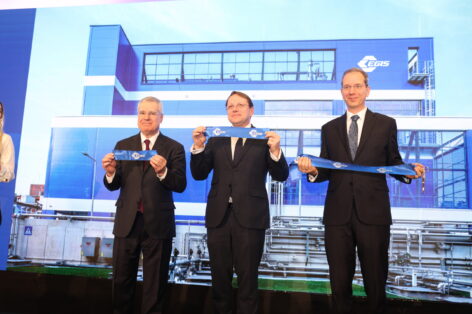 Egis Pharmaceuticals opens new factory in Budapest