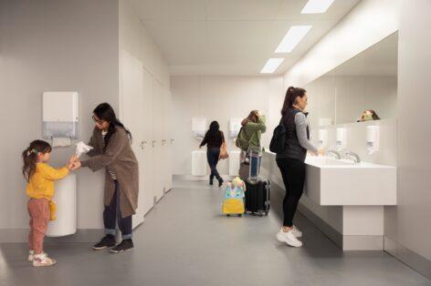 Szenzoros túlérzékenység és vizelési szorongás: sokan inkább nem mennek mosdóba – világít rá egy friss kutatás