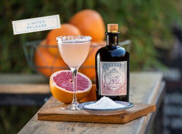 This year, the limited edition of MONKEY 47 Distiller’s Cut 2025 arrived, flavored with the “white gold” of Camargue